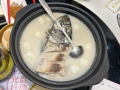-香山湖家家宴(中山陵店)