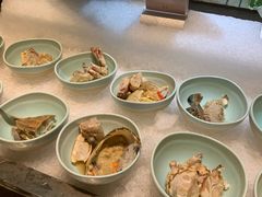 -雍和会海鲜姿造自助(湖东路店)
