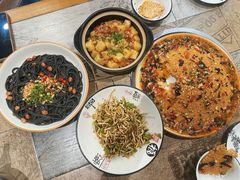 黔味鱼香锅巴-苗姑酒堂(仁义社区店)