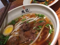 -湘人龙记老长沙米粉(鸟巢店)