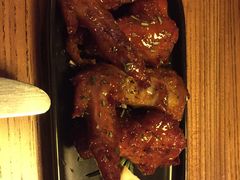 迷迭香烤鸡翅-CRAZYONES西班牙海鲜饭(上海美罗城店)