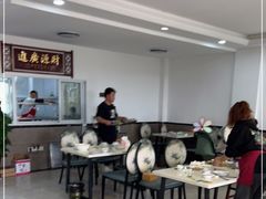 大堂-七的湖·晚芳亭·阳澄湖农家菜·大闸蟹(莲花岛店)