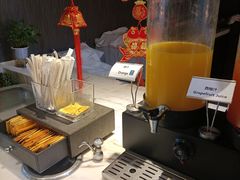 -筠咖啡西餐厅(上海国展宝龙丽筠酒店)