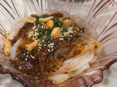 -渝信川菜 · 川味家常菜(财富购物中心店)