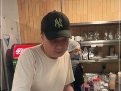 -龙治汉堡(中华城店)