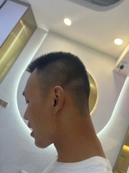 点击看大图 -虫二·专注健康烫染沙龙