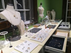 点击看大图 -HeyJewel全球独立设计师原创首饰集合店