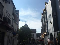 -钟书阁(松江泰晤士小镇店)