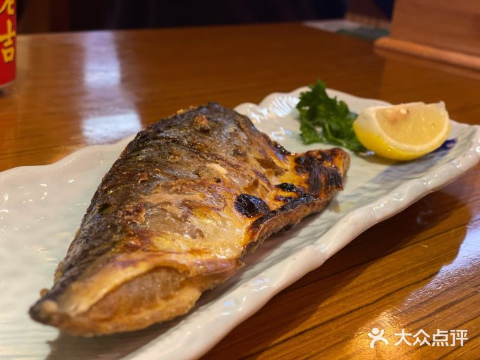 花火-HANABI(莲花国际广场店)烤日式青花鱼图片