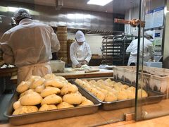 面包甜点陈列柜-冶春茶社(官园桥店)