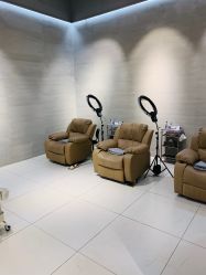 -AKIRA 安久日式美甲美睫