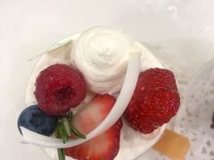 -花花卷卷·鲜食蛋糕(静安久光百货店)