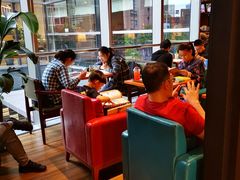 -西西弗书店&矢量咖啡(凯德晶萃广场店)