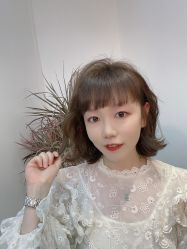 -BULB STUDIO 巴柏明星发型工作室