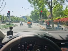 -易通行汽车陪练(通州店)