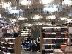 -覔书店(壹方城店)