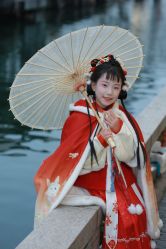 -梦回汉唐汉服旗袍体验馆(拙政园店)