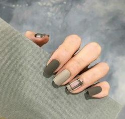 -Pink You美甲美睫纹绣定制中心