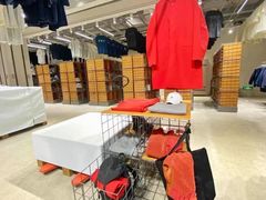-迪桑特DESCENTE(北京三里屯BLANC店)