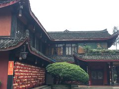 -峨眉山报国寺