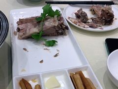-伊和园清真餐饮