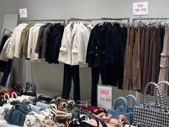 -URBAN REVIVO(济南世茂广场店)