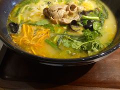 -蒙小妹骨汤饭.米线(新光路店)