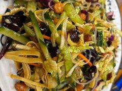-圣夜东北菜烧烤·夜宵·小龙虾(胥江路店)