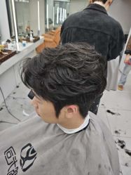 -尤司男士国潮理发馆
