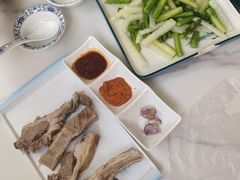 -三江源美食城