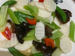 -国人川菜(李家村建东街店)