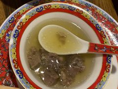 -毛辣果·贵州红酸汤牛肉火锅(西单店)