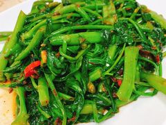 马拉盏炒通菜-新峰肉骨茶