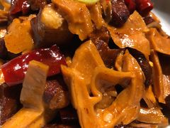 笋子红烧肉-辛香汇(飞洲店)