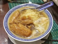 牛筋饺子面-麦奀云吞面世家 山顶店(山顶广场店)