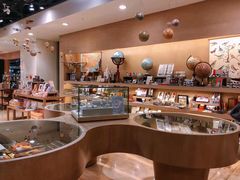 -诚品(信义店)
