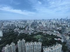 -上海龙之梦万丽酒店