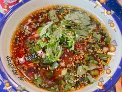 冒脑花-马路边边串串香(双井直营店)