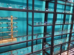 -Trend1881视光·蔡司视觉(领展广场店)
