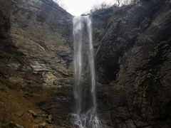 -燕子河大峡谷天坑仙境