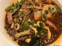 -成都你六姐·牛肉冒菜(城市集市合生汇店)