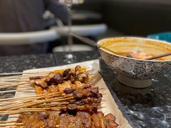 -粉八·云南米线·建水烧烤(常熟路店)