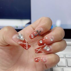 -晨·艺美甲美睫