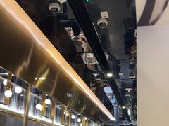 -海底捞火锅(长宁路龙之梦店)