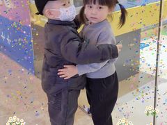 -爱睿思儿童早教亲子游泳(万象城店)