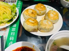 -尹记门钉肉饼(天坛店)