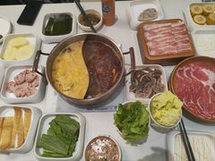 -小茉庐和牛自助火锅(龙湖万达店)