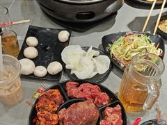 -啊美丽炭火烤肉(滑翔一店)