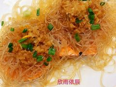 粉丝蒸扇贝-鑫悦楼煎蟹·16年海鲜大排档