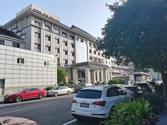 -北京宁波宾馆-停车场